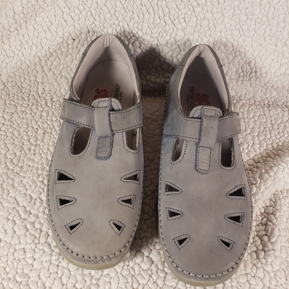 SAS Roamer Velcro Walking Shoe size 9 wide width San Antonio Shoemakers tripad